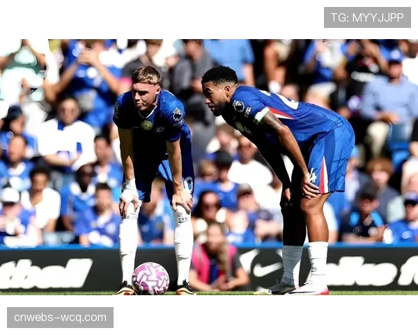 从0-2到3-2:复盘曼联逆转维拉的战术转折,腾哈赫的两次换人成关键 从0-2到3-2:复盘曼联逆转维拉的战术转折,腾哈赫的两次换人成关键
